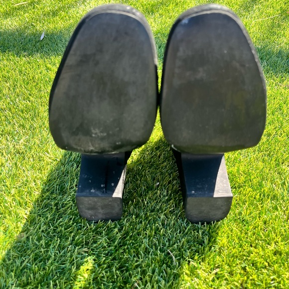 Michael Kors black suede booties - Picture 4 of 4